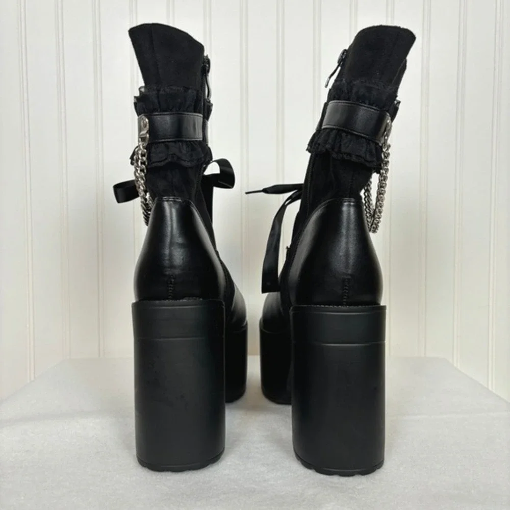 Hot Topic Black Ruffle Chain‎ Platform Boots size 11 Gothic Punk Whimsigoth Rock